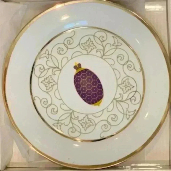Porcelain Egg Cake Plate & Server  NWT - Picture 3 of 11